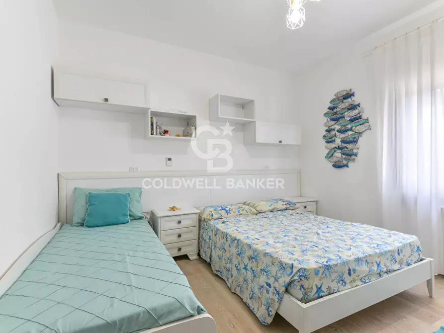 Immagine 19 di Appartamento in vendita  in Viale G. Pietri a Campo Nell'elba