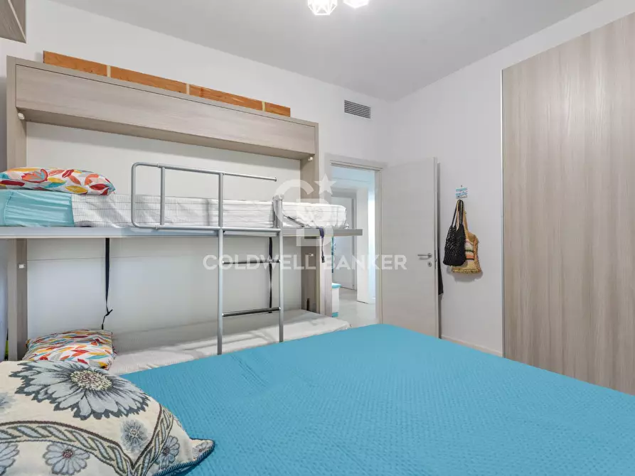 Immagine 26 di Appartamento in vendita  in Viale G. Pietri a Campo Nell'elba