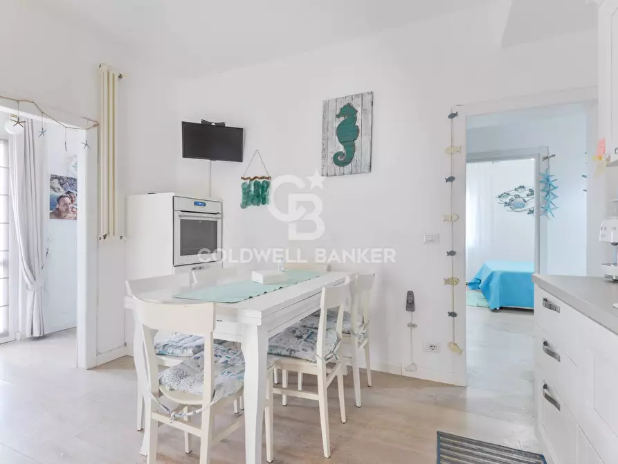 Immagine 7 di Appartamento in vendita  in Viale G. Pietri a Campo Nell'elba