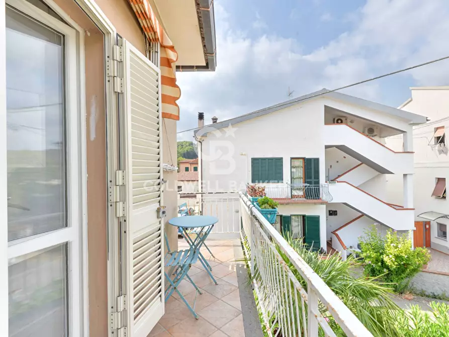Immagine 31 di Appartamento in vendita  in Viale G. Pietri a Campo Nell'elba