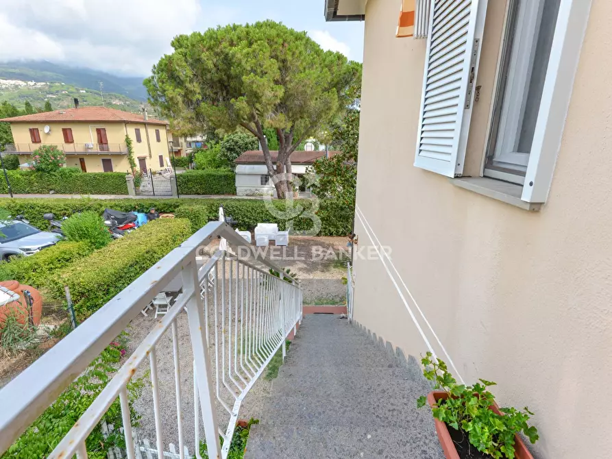 Immagine 33 di Appartamento in vendita  in Viale G. Pietri a Campo Nell'elba