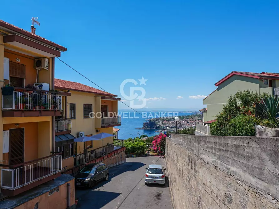 Immagine 39 di Casa semindipendente in vendita  in Via Litteri 214 a Aci Castello