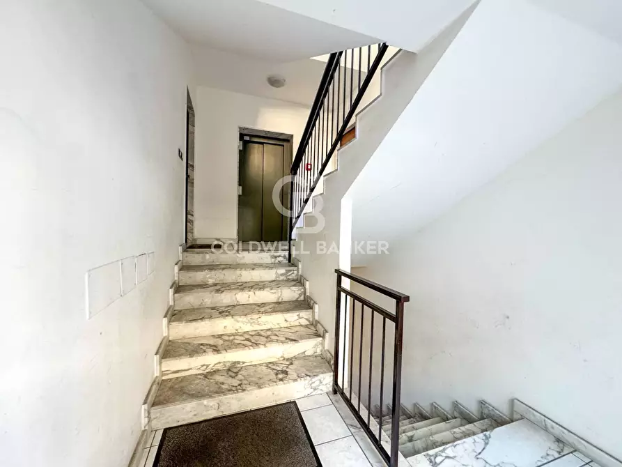 Immagine 22 di Appartamento in vendita  in Via Michelangelo Buonarroti 11 a Aci Catena