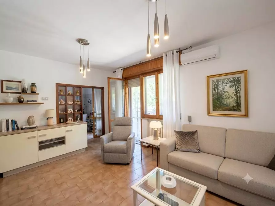 Immagine 2 di Appartamento in vendita  in Viale Maremma 4 a Riccione