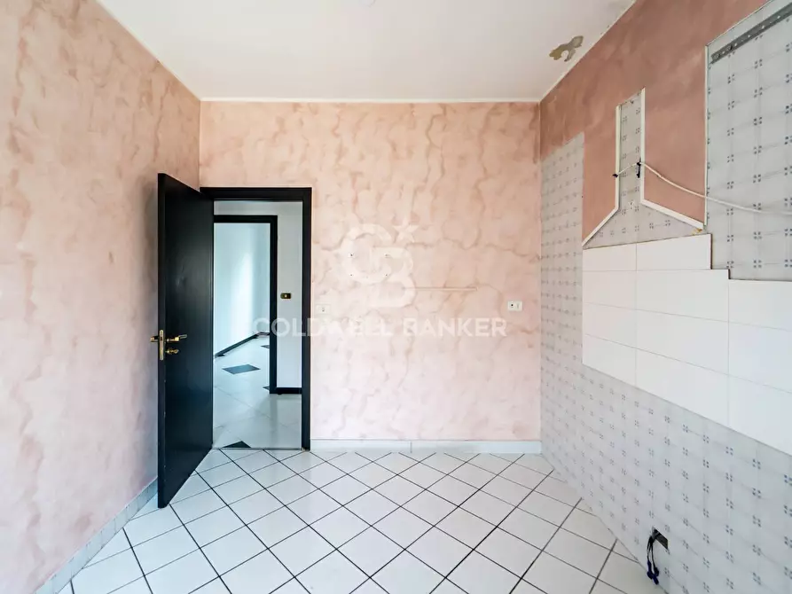 Immagine 11 di Appartamento in vendita  in Via Ispica 96 a Acireale