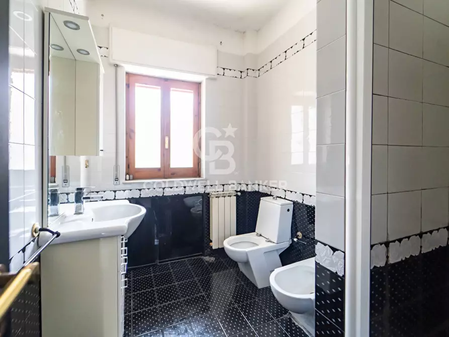 Immagine 12 di Appartamento in vendita  in Via Ispica 96 a Acireale