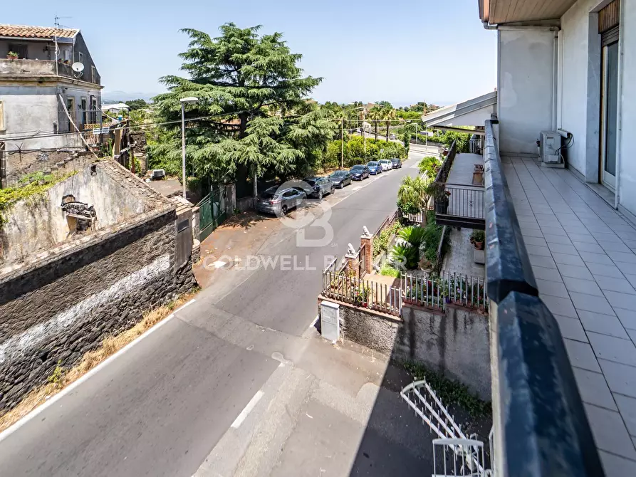 Immagine 18 di Appartamento in vendita  in Via Ispica 96 a Acireale