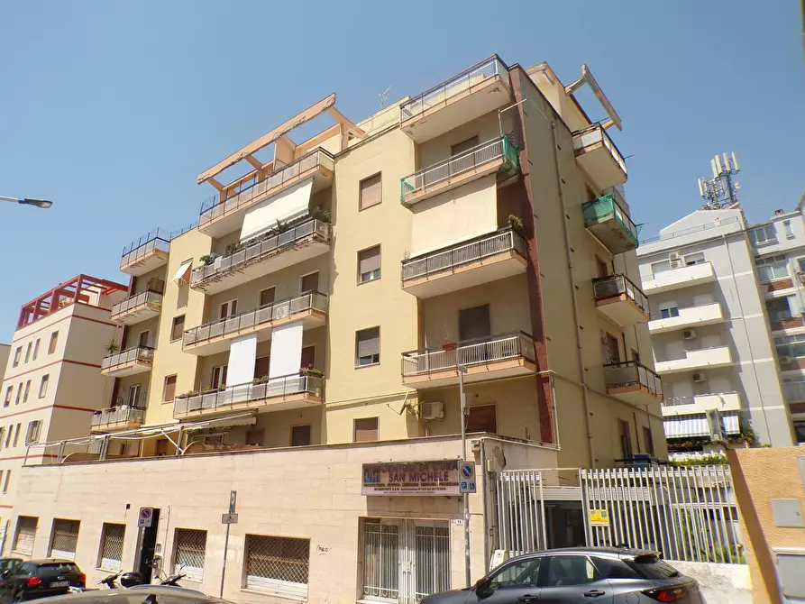 Immagine 1 di Attico in vendita  in via dei Passeri 12 a Cagliari