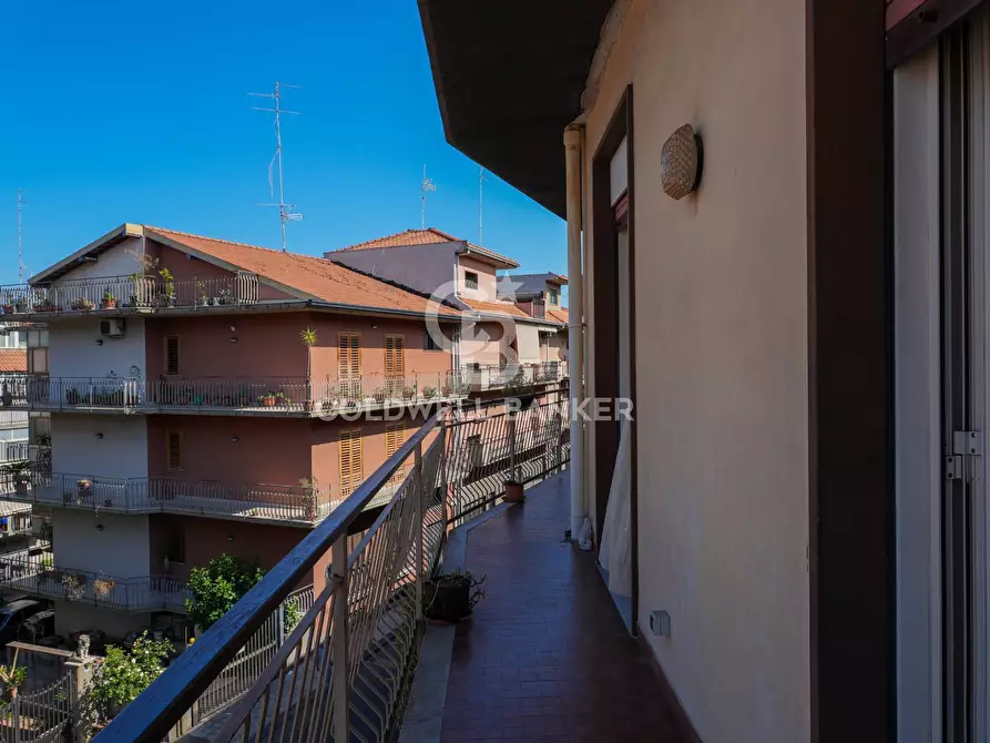 Immagine 4 di Appartamento in vendita  in via Finocchiari 192 a Aci Catena