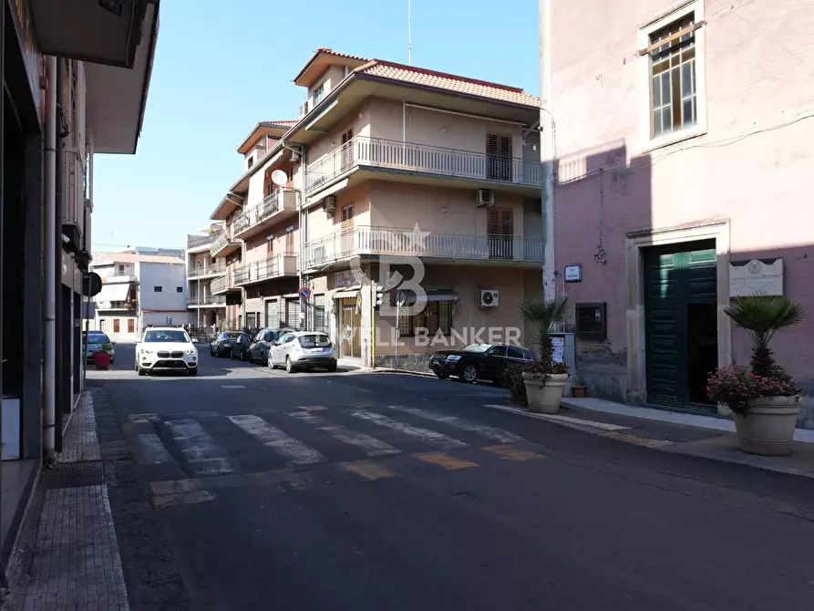 Immagine 17 di Appartamento in vendita  in via Finocchiari 192 a Aci Catena