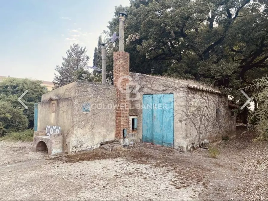 Immagine 2 di Villa in vendita  in Via Madonna della via 194 a Caltagirone