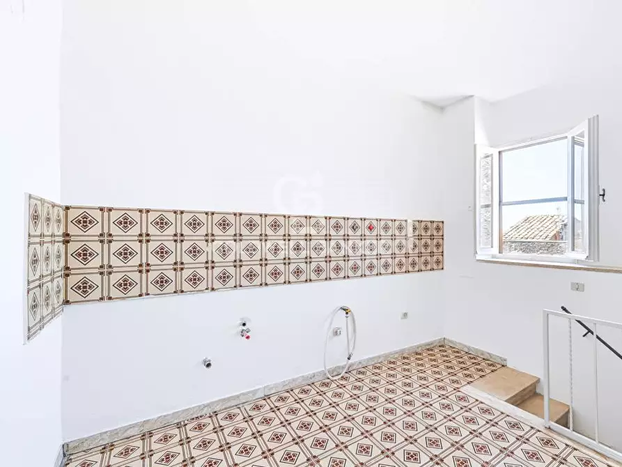 Immagine 19 di Appartamento in vendita  in Via Guglielmo Marconi 22 a Tarquinia