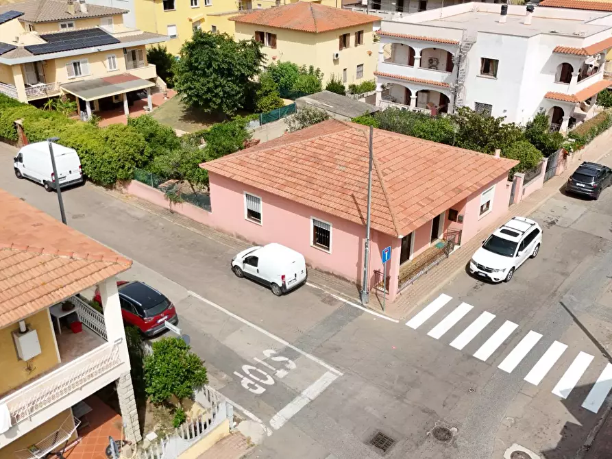 Immagine 4 di Casa indipendente in vendita  in VIA CARLO GOLDONI 22/24 a Olbia