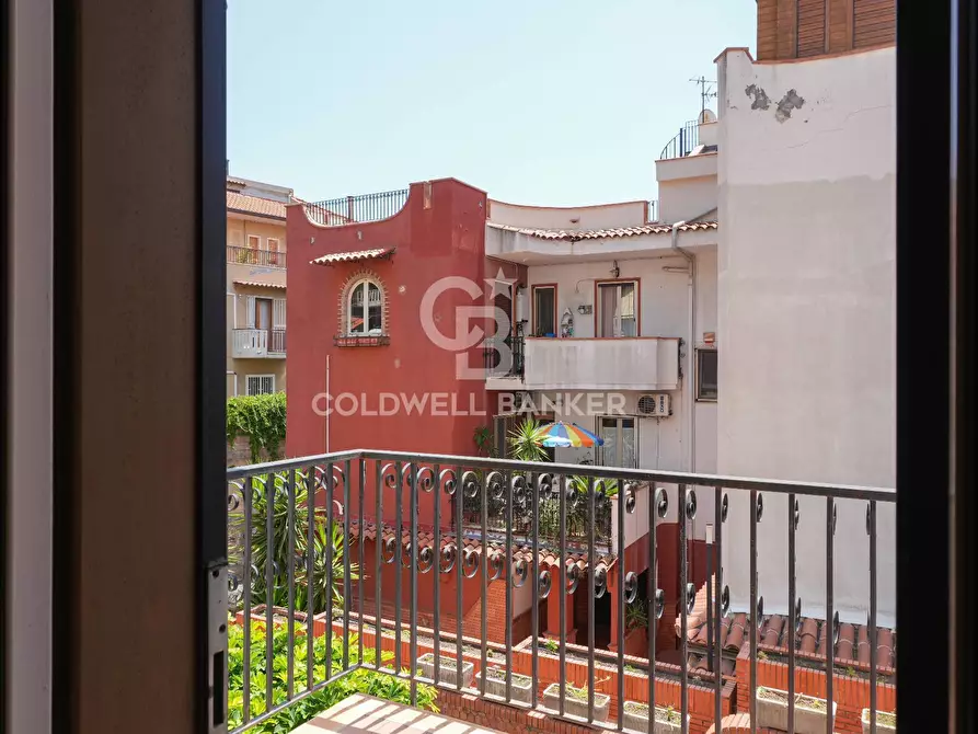 Immagine 11 di Appartamento in vendita  in Via Mollica 51 a Aci Castello