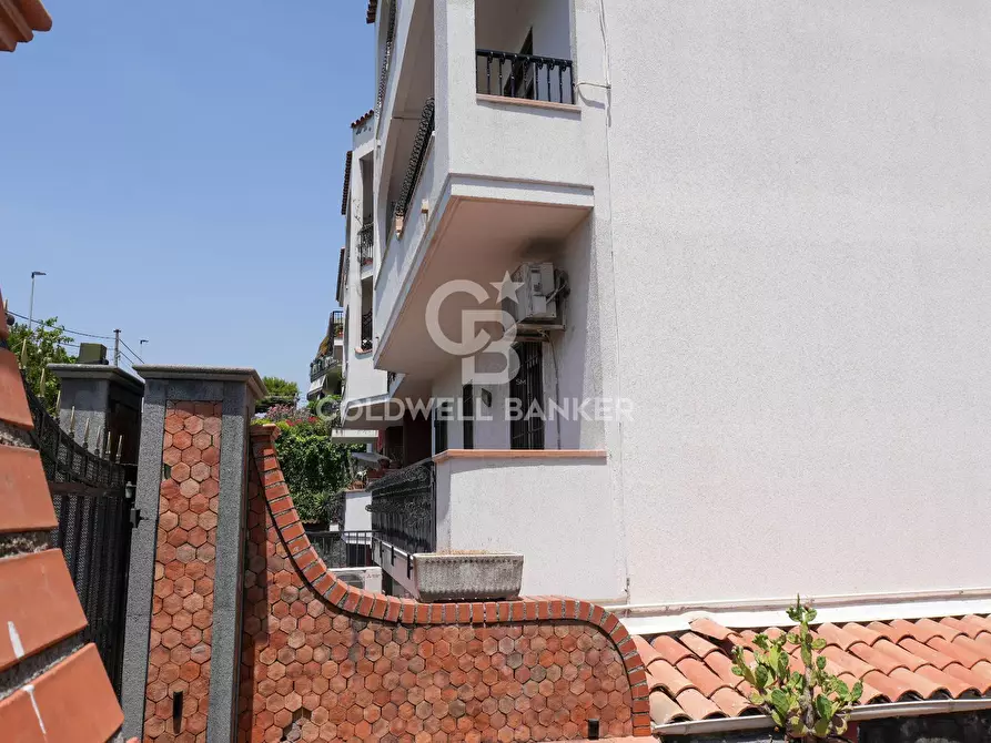Immagine 16 di Appartamento in vendita  in Via Mollica 51 a Aci Castello