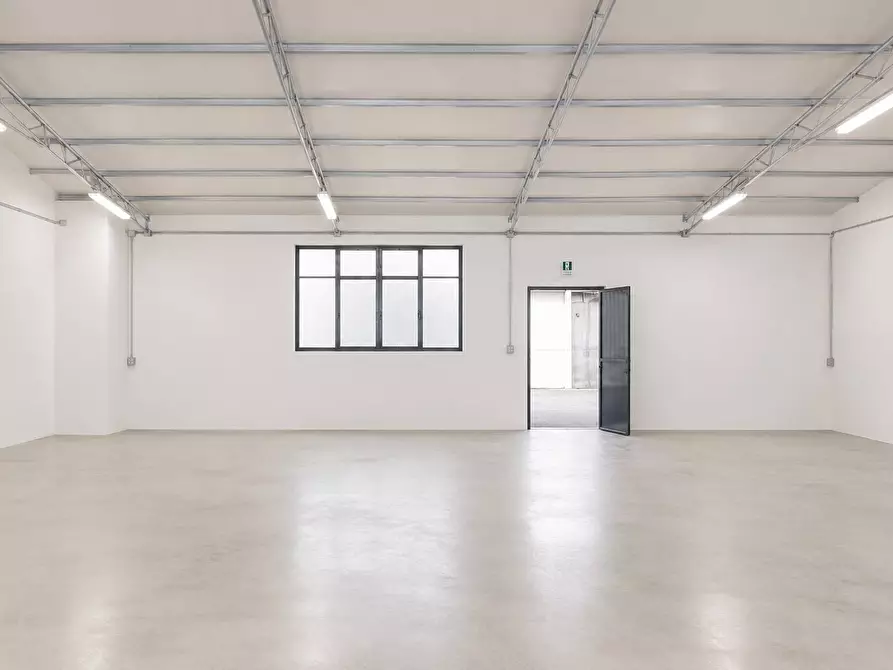 Immagine 4 di Capannone industriale in vendita  in Via Provinciale 49II 288 a Milo