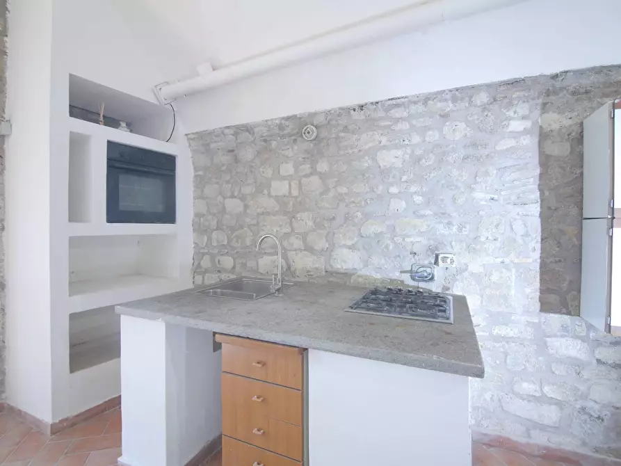 Immagine 18 di Appartamento in vendita  in Via Della Porticella 14 a Castelnuovo Di Porto