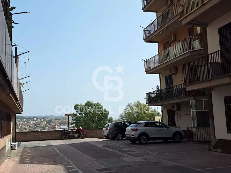 Immagine 4 di Appartamento in vendita  in Via Antonio Locatelli 13 a Catania