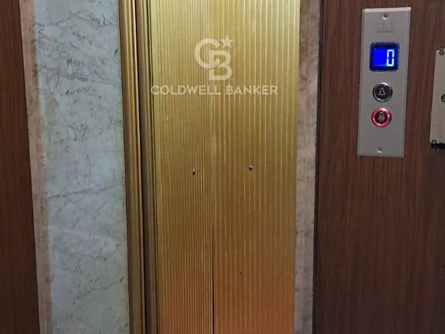 Immagine 5 di Appartamento in vendita  in Via Antonio Locatelli 13 a Catania