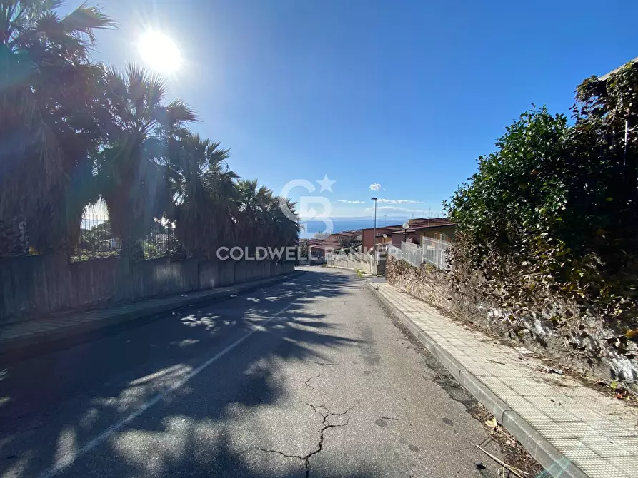 Immagine 10 di Appartamento in vendita  in Via Vampolieri 50 a Aci Castello