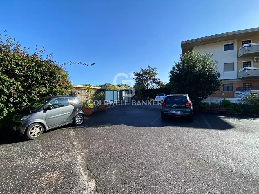 Immagine 12 di Appartamento in vendita  in Via Vampolieri 50 a Aci Castello