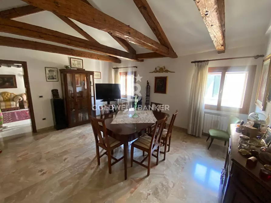 Immagine 6 di Appartamento in vendita  in Calle Dello San Polo - Sturion a Venezia
