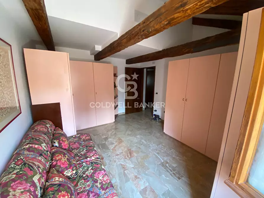 Immagine 21 di Appartamento in vendita  in Calle Dello San Polo - Sturion a Venezia