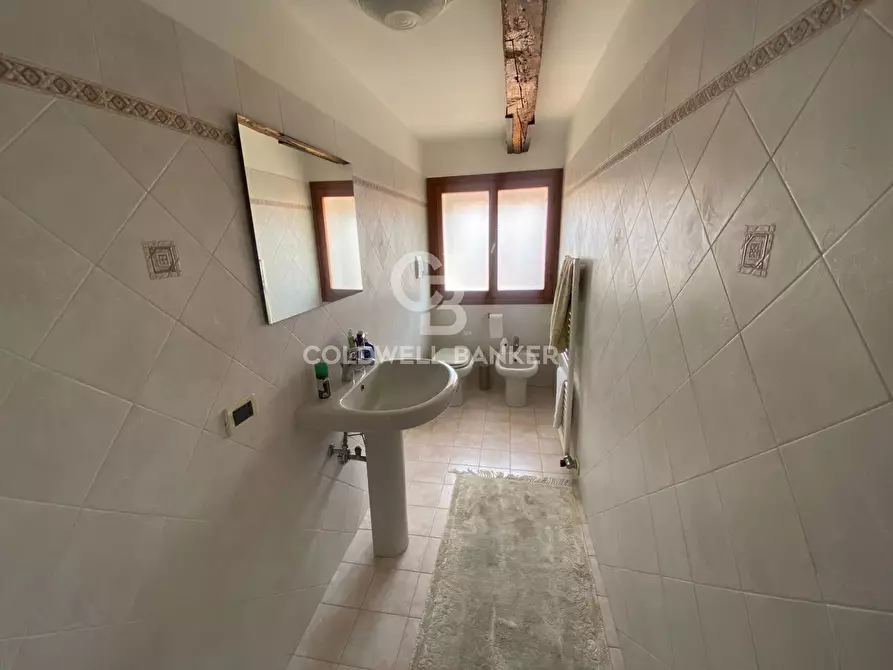 Immagine 22 di Appartamento in vendita  in Calle Dello San Polo - Sturion a Venezia