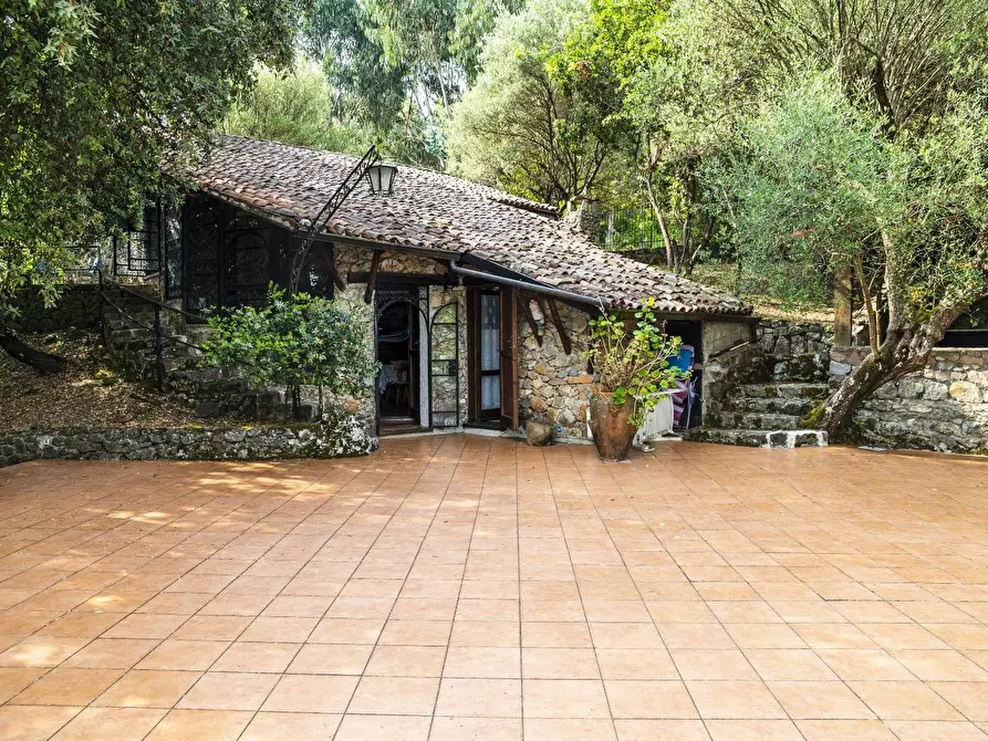 Immagine 9 di Villa in vendita  in Via Barbarola 33 a Rofrano