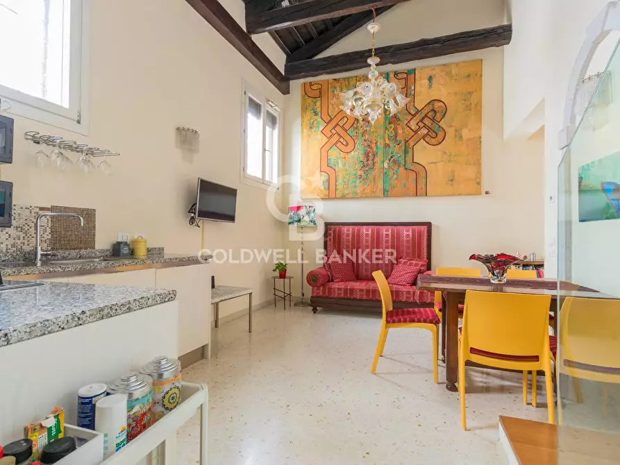 Immagine 17 di Appartamento in vendita  in Campo Do Pozzi 2712 a Venezia