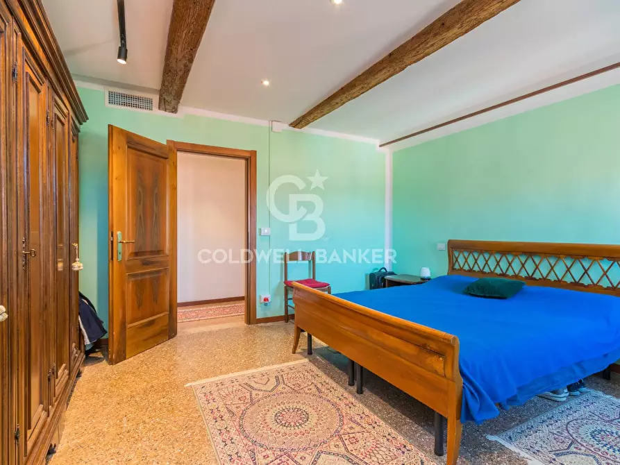 Immagine 20 di Appartamento in vendita  in Fondamenta Santa Croce - Rio Marin a Venezia