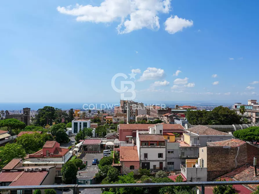 Immagine 1 di Appartamento in vendita  in Via Del Bosco 130 a Catania