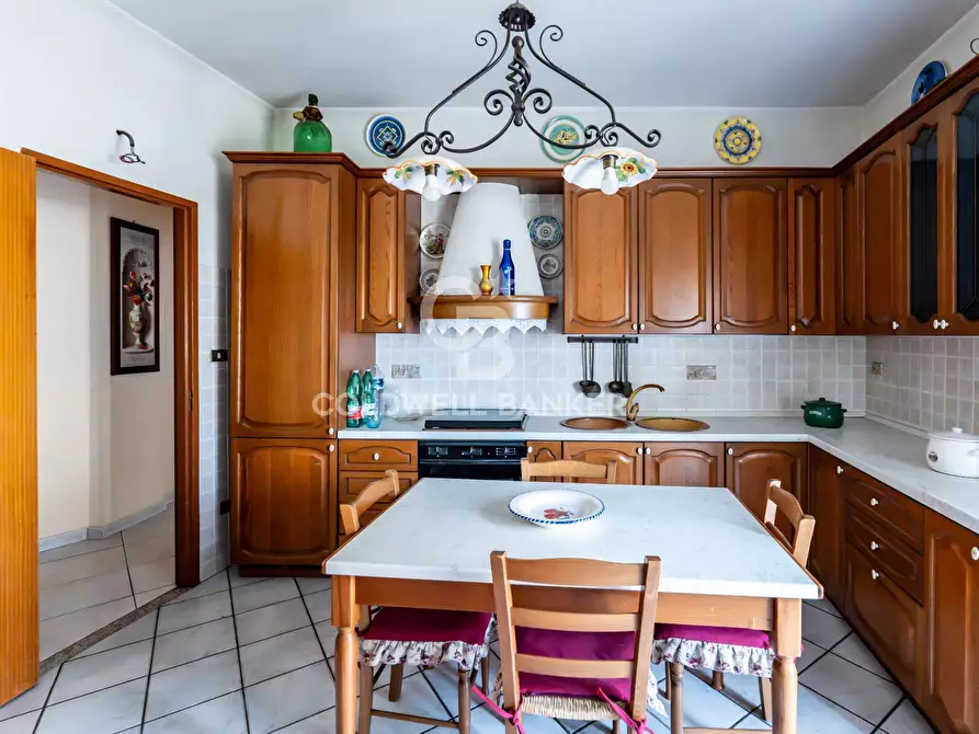 Immagine 9 di Appartamento in vendita  in Via Sicilia 23 a Aci Catena