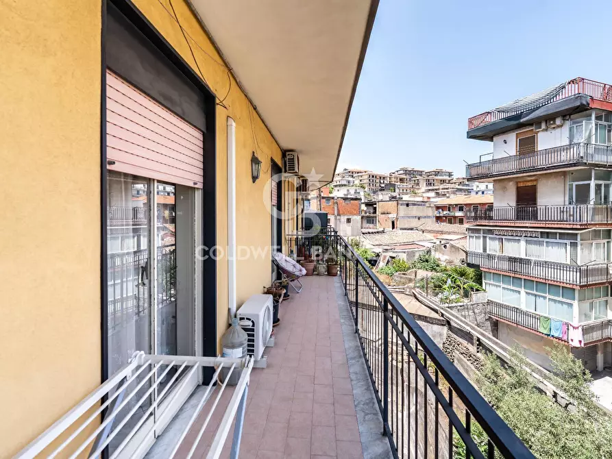 Immagine 10 di Appartamento in vendita  in Via Sicilia 23 a Aci Catena