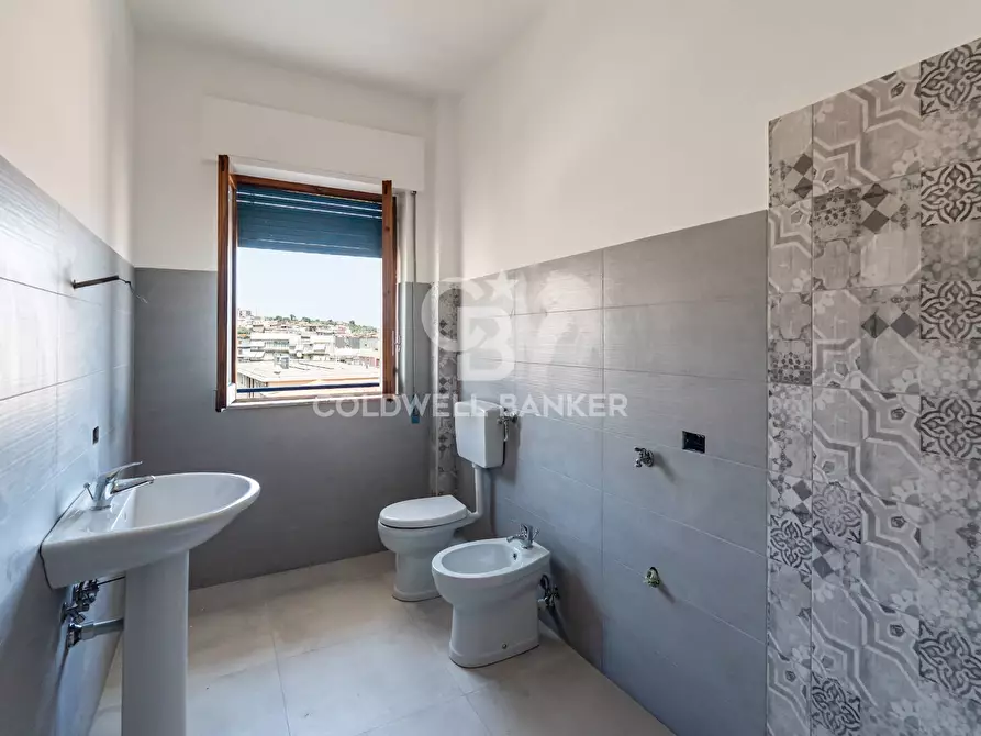 Immagine 11 di Appartamento in affitto  in via Francesco Strano 108 a Aci Catena