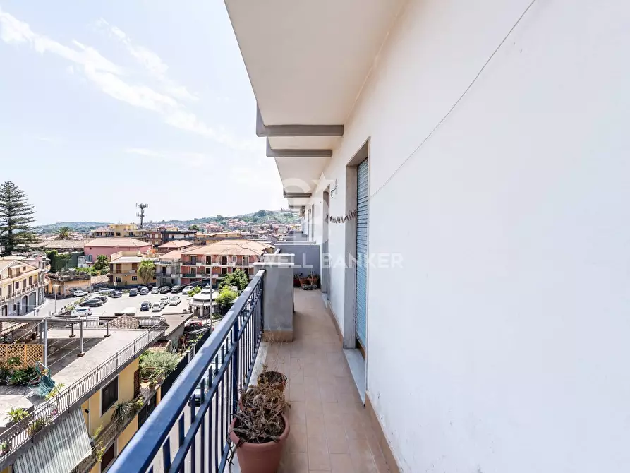 Immagine 17 di Appartamento in affitto  in via Francesco Strano 108 a Aci Catena