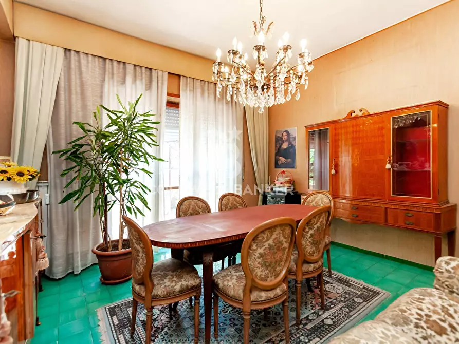 Immagine 5 di Appartamento in vendita  in Via Emilio Albertario a Roma