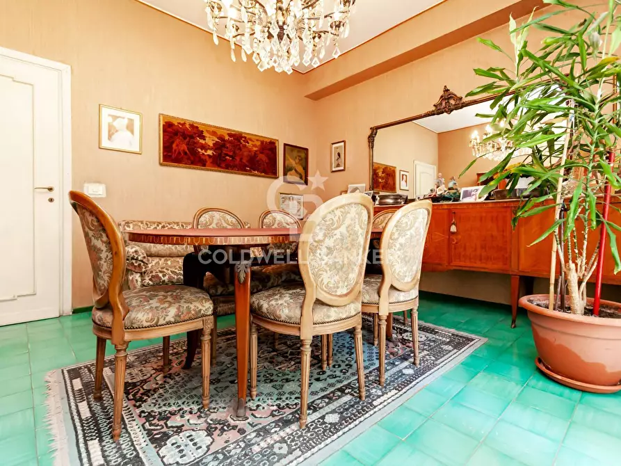 Immagine 8 di Appartamento in vendita  in Via Emilio Albertario a Roma