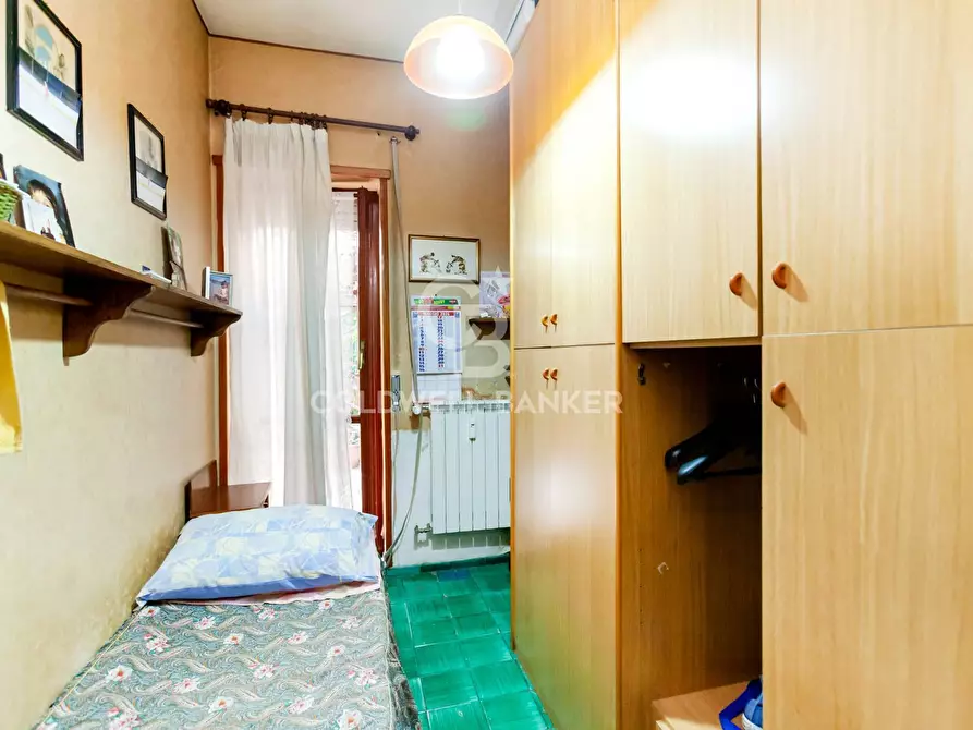 Immagine 15 di Appartamento in vendita  in Via Emilio Albertario a Roma