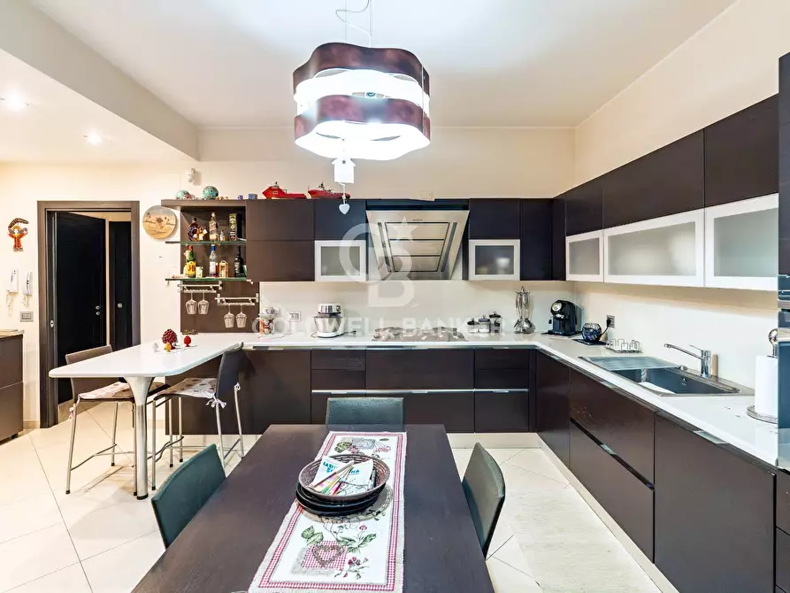 Immagine 10 di Appartamento in vendita  in Via Trento 3 a Acireale