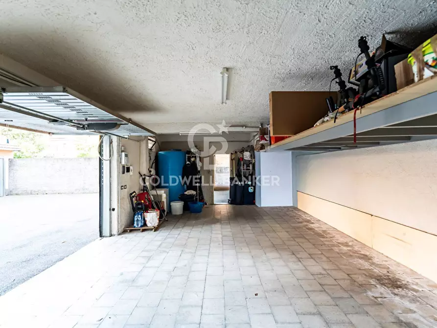 Immagine 35 di Appartamento in vendita  in Via Trento 3 a Acireale