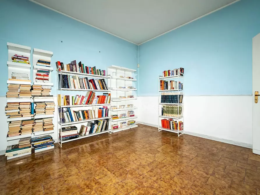 Immagine 16 di Villa in vendita  a Gravina Di Catania