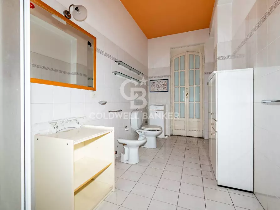 Immagine 32 di Villa in vendita  a Gravina Di Catania