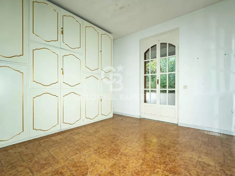 Immagine 39 di Villa in vendita  a Gravina Di Catania
