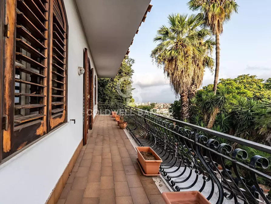 Immagine 48 di Villa in vendita  a Gravina Di Catania