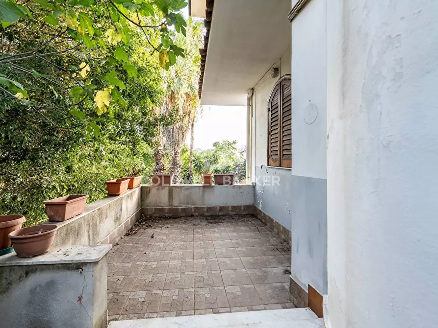 Immagine 59 di Villa in vendita  a Gravina Di Catania