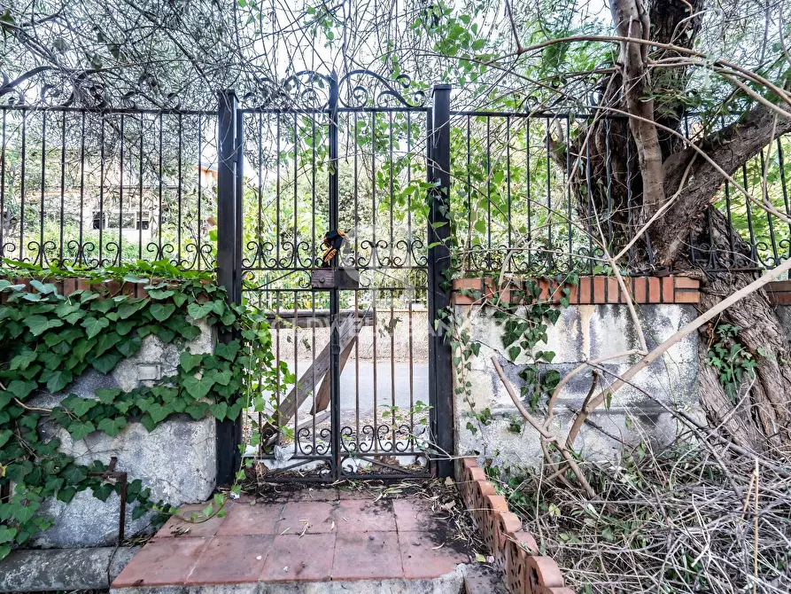 Immagine 68 di Villa in vendita  a Gravina Di Catania