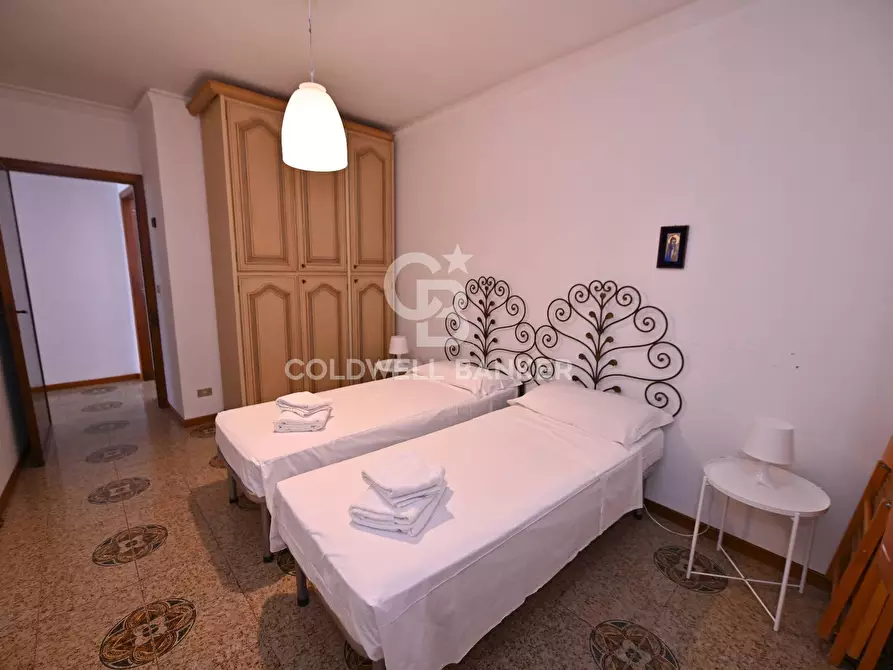 Immagine 17 di Appartamento in vendita  in lungomare tysandros 38 a Giardini-Naxos