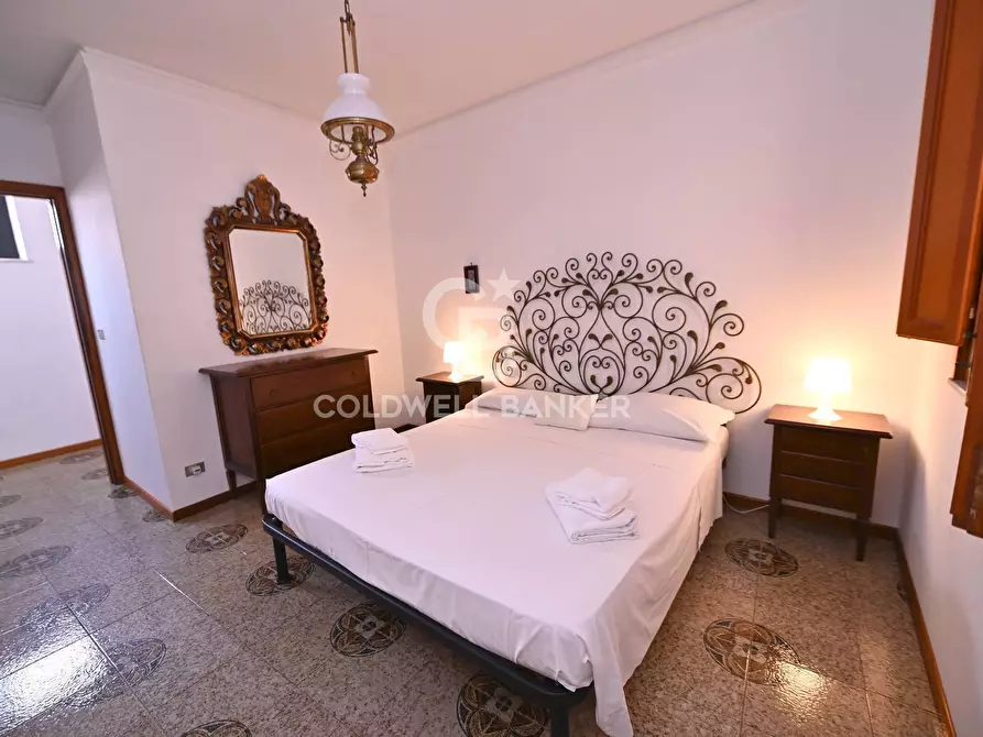 Immagine 15 di Appartamento in vendita  in lungomare tysandros 38 a Giardini-Naxos