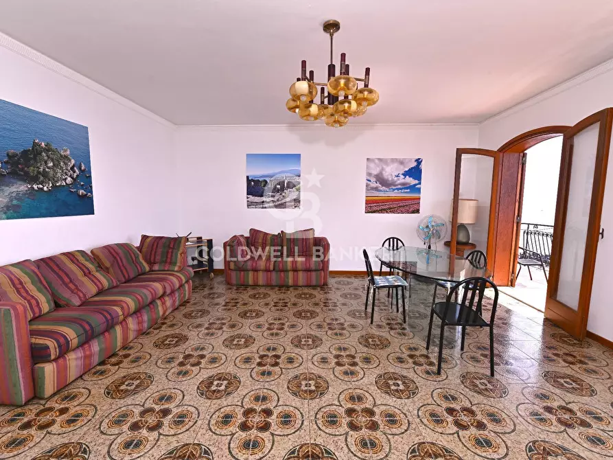 Immagine 33 di Appartamento in vendita  in lungomare tysandros 38 a Giardini-Naxos